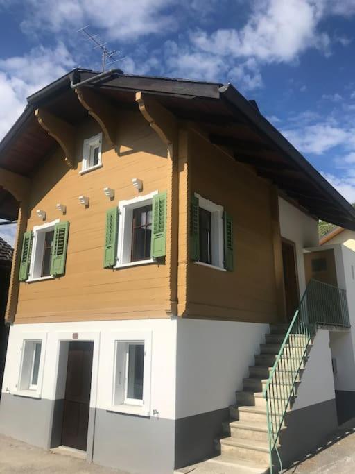 La Maisonnette : Charmante Maison Independante Salgesch Exteriér fotografie
